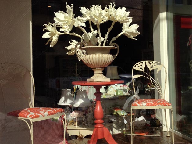 T's Upholstery Studio